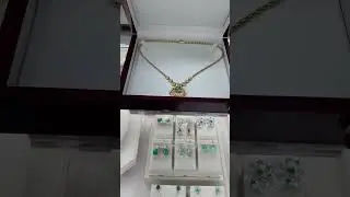 18K Trillion-Cut Vintage Retro Colombian Emerald & Diamond AAA Luxury Statement Cocktail Necklace
