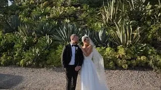 A seaside micro-wedding in Malibu / Private Estate Wedding Teaser