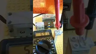 Сколько можно получить вольт с М-мотора, если раскрутить его L-мотором?