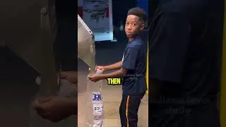Посмотрите, как этот ребёнок готовится к ледяному взрыву 😭 #шорты