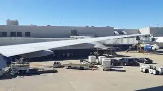 Delta Airlines Boeing 777-200LR Pushback, Taxi and Takeoff from Atlanta International Airport (ATL)