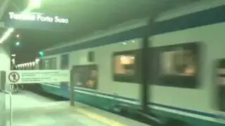 ALe 501/502 in partenza da Torino Porta Susa (Sotterranea)