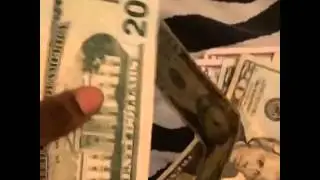 How people Flex With They Money😂😂 Singles
