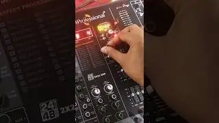 Sm professional mixer par pendrive testing | new pendrive testing in sm mixer #djmixer #shorts#bass
