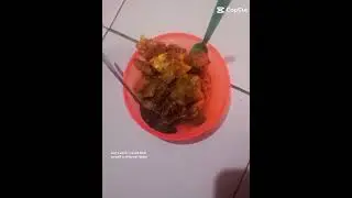 enak banget                                            nama makanan:batagor 😋