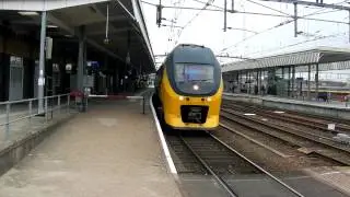 VIRM 9406 vertrekt uit Station Venlo