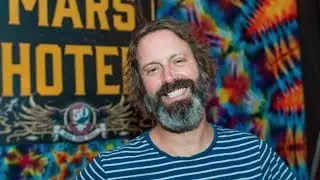 Neal Casal Eulogized by Bob Weir, Chris Robinson, Ryan Adams, Other Musicians | Variety