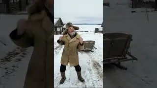 Самый энергичный дед в интернете! Танцы на снегу 🕺