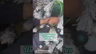 How I Add Ribbon to my Christmas Tree #christmastree #christmasdecor #christmasideas #holidaytips