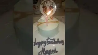 HAPPY BDAY ATE HAZEL!  VIKINGS BDAY CAKE #vikings  #vikings #birthday  #shortsvideo  #viral  #asmr