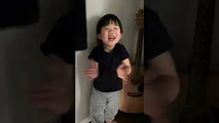 기타 연주하기 | Playing Guitar