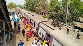 Overcrowded Local Train in Lockdown || Staff Special Local train Departing Balarambati