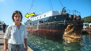 Single Mom Inherited Sunken Canal Boat&mdash;What Salvage Team Found in Hull Changed Her Life Foreve