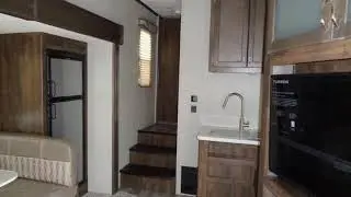 2019 Aerolite Astoria 2513RLF