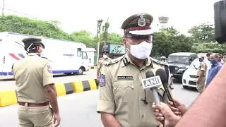 COVID19-LOCKDOWN/INSPECTION OF AMBERPET POLICE CHECK POST/ANJANI KUMAR IPS CP HYD ENGLISH SPEECH