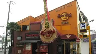 L' Hard Rock Cafè di Tokyo a caccia di T-shirt