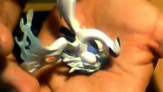 Распаковка фигурки Лугии из Pok&eacute;mon SoulSilver за предзаказ
