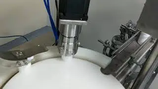 Automatic air jet invertor type washing machine