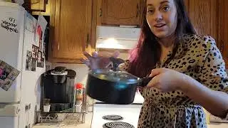 Review of HooJay 1.5 Quart Non Stick Saucepan with Glass Lid,Small Soup Pot with Lid