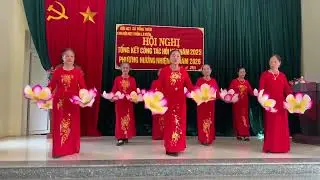 Múa Tuổi già mẫu mực