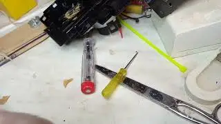Peugeot 206 cc Com2000 reparieren aus zwei Defeckten mach eine Teil 1