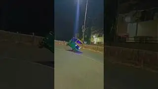 auto 🤯 stunt status 😈 #autodriver #trending #trend #autorickshaw #autostatus #tamil #auto #new #4k