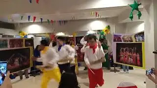 CHRISTMAS PARTY FOLK SONG TRADITIONAL DANCE