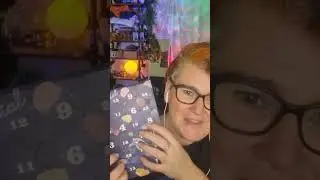 Why is Advent Calander Cardboard the best for ASMR!? | No Talking