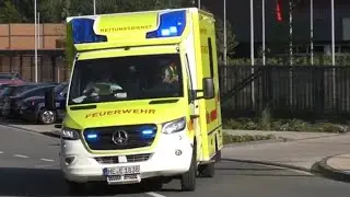 Einsatzfahrten RTW NEF S-RTW und polizie Feuer und Rettungswache Erkrath