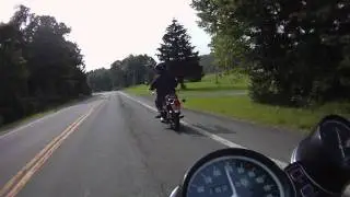 1975 Yamaha RD250 vs. 1975 Honda CB400F