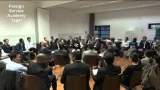 INTERNATIONAL FUTURES 2015