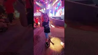 😍 Baby Lucas Skywalker loves Dancing with Mickey Mouse😍 #babies #mickeymouse #family #love #disney 😆