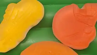 ODDLY SATISFYING/FEEDING CROCO FOOTBALL GEAR GUMMIES IN SPEEDY MOTION #gummy #asmr #viral