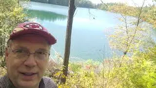 Pink Lake 3: A Meromictic Lake in Gatineau Park, Qu&eacute;bec. Deep Green caused by Algae!