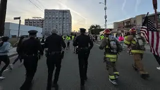 2025 LA Marathon in full uniform
