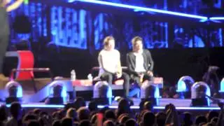 One Direction 9/11/14 (What did they do on their break?) Pasadena Rose Bowl