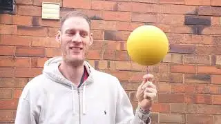 Britain's tallest man visits Shropshire