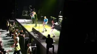 BAD RELIGION - Sorrow - Come Join us - Punk Rock Song - Live in Argentina 13/02/2014