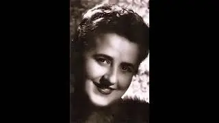 Joyce  Barker sings 