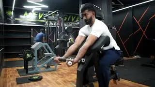 WORKOUT WITH MY SENIOR | BACK AND BICEPS WORKOUT| HOW TO DO BACK AND BICEPS WORKOUT AT GYM