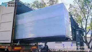 40-foot cabinet 2 sets of bottle blowing machine have been delivered.