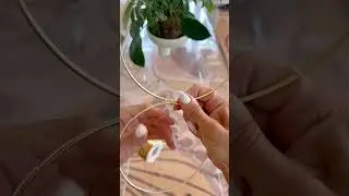 DIY gift idea 💡 easy, but elevated, plant hanger! 🎄 #plants #diy #gift #christmas