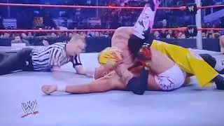 WWE superstars Tyson Kidd vs Rey Mysterio 