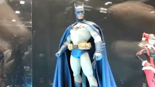Sideshow Collectibles 1/6 Scale Batman Figure SDCC San Diego Comic Con 2013
