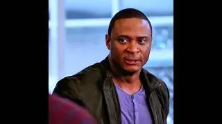 Diggle hates Barry #theflash #arrow #barryallen #johndiggle #iriswest #shorts
