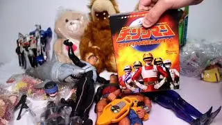 UNBOXING DE BONECOS NOST&Aacute;LGICOS! POWER RANGERS, TRANSFORMERS, MAX STEEL E MAIS!