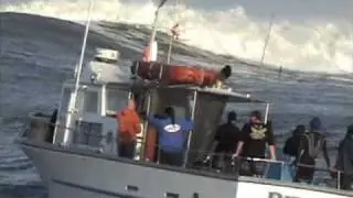 Mavericks Surf Spectator Boat 2010