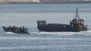 Marine commandos board a vessel at gunpoint (and other training) 🪖🗡️
