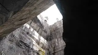 INSIDE THE DORSET CAVES