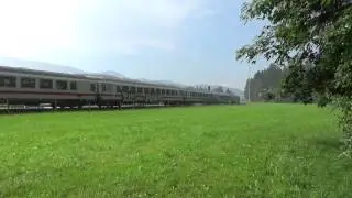 DB Fernverkehr 218 326-7 mit dem IC Nebelhorn auf dem Weg nach Oberstdorf bei Fischen im Allg&auml;u